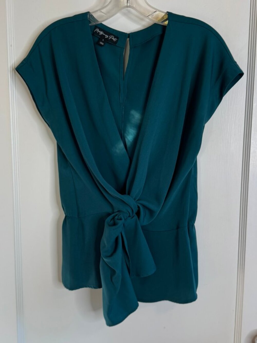 Montgomery Port Green Wrap Twist Short Sleeve Top sz L